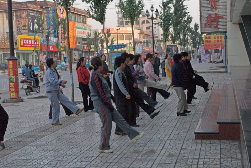 CHI_0675-Bearbeitet.jpg - datong - frühturnen für alle
