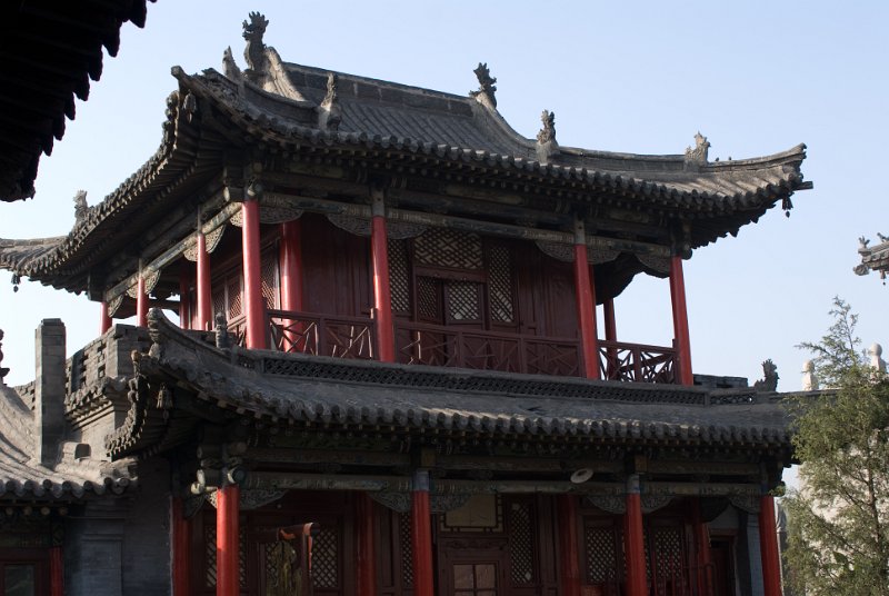 CHI_0681.jpg - datong, westlich von peking, tempel im morgenlicht