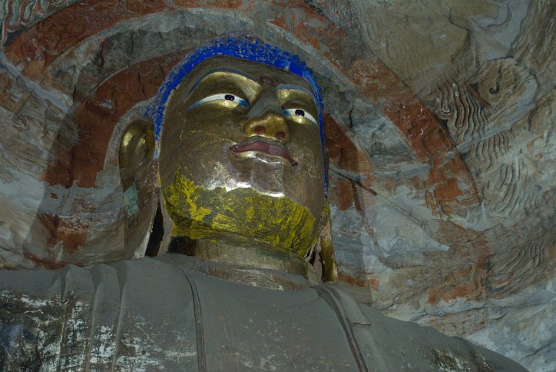 CHI_0763.jpg - ... im guten einvernehmen mit den buddhas