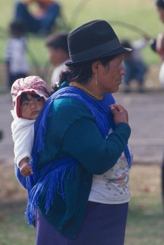204-30.jpg - indio babies sind ausserordentlich ruhig