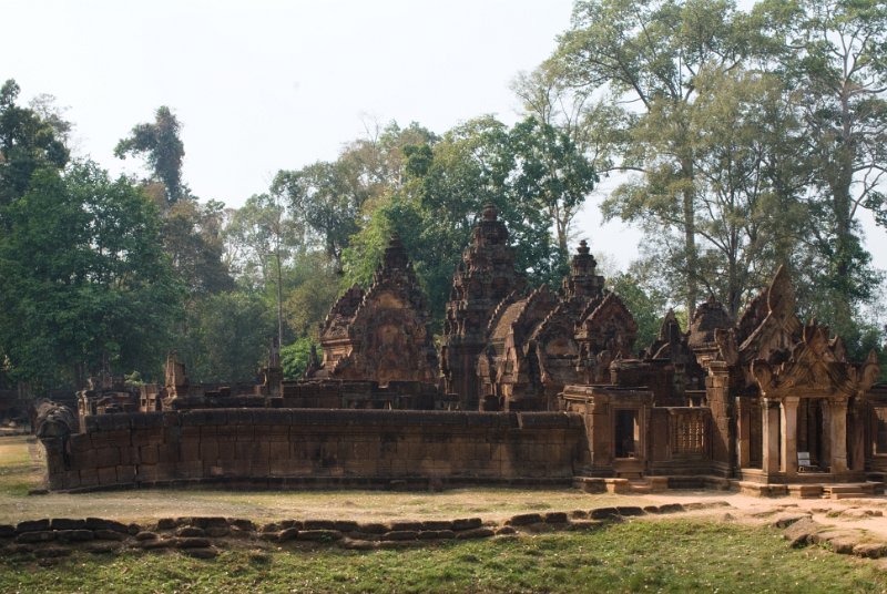 _CHI4867.jpg - banteay srei, ein tempel mit filigraner kunst