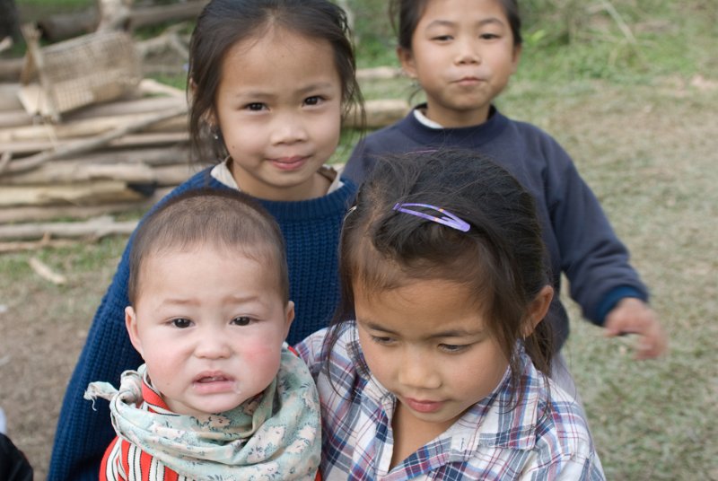 CHI_3852.jpg - luang nam tha - jedes möchte mit aufs bild