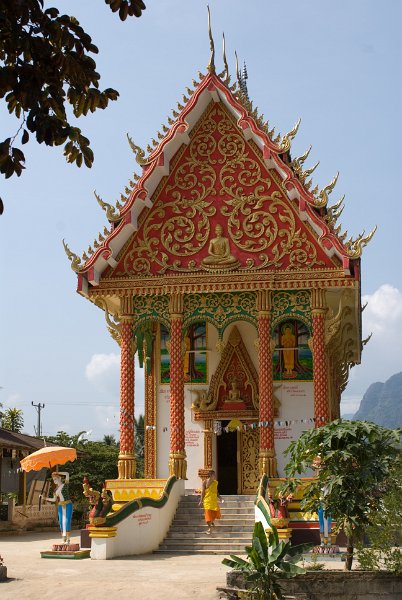 CHI_3420.jpg - vang vieng - wat si vieng song