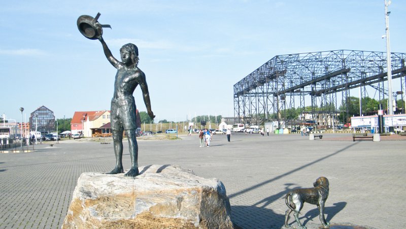 DSCF5051.jpg - Klaipeda - Skulptur am Hafen