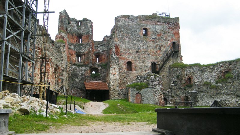 DSCF5297.jpg - Bauska - alte Schlossruine