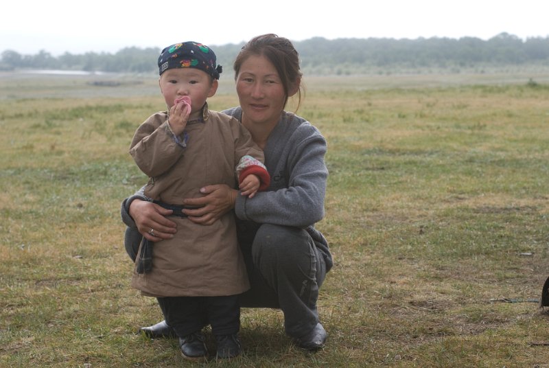 DSC_0110.jpg - bogos frau mit jüngstem sohn