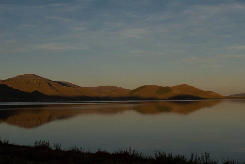 DSC_0118.jpg - terkhiin tsagaan nuur, der grosse weisse see, lädt zum träumen ein