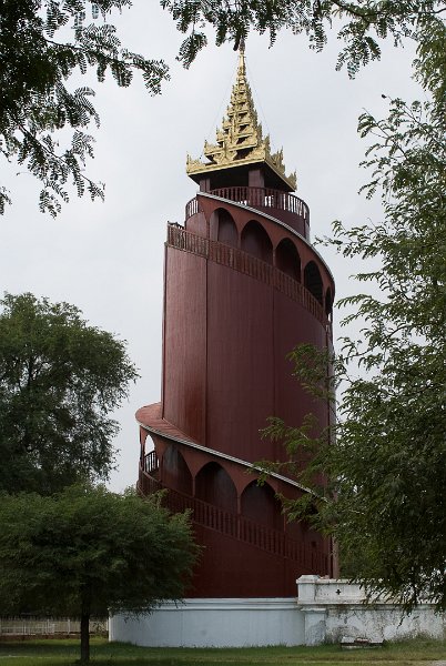 _DSC5724.jpg - the tower of the kings palace