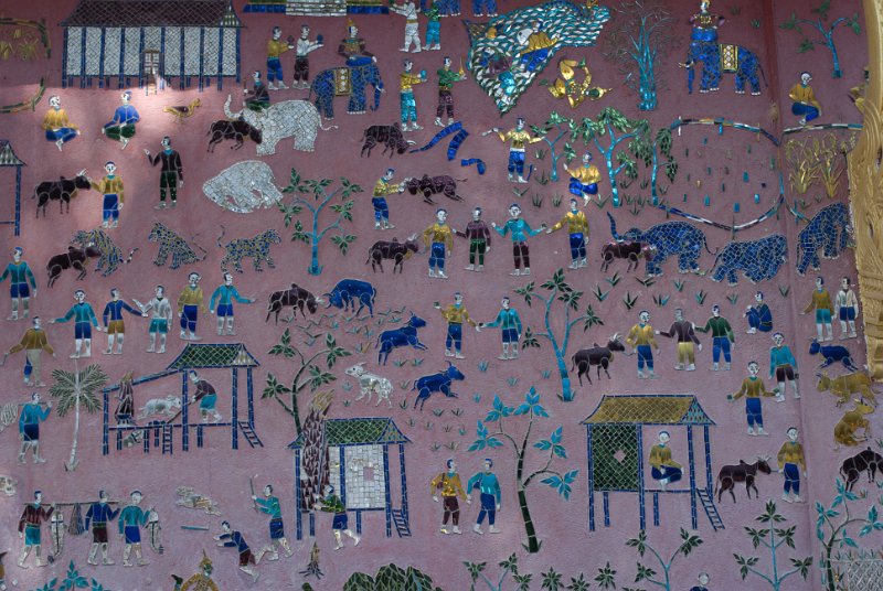 CHI_3723.jpg - luang prabang - a new story, this time in colored glass