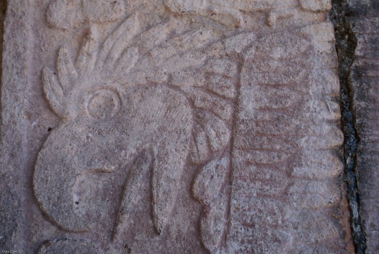 164-05.jpg - maya stone-masons were quite talented