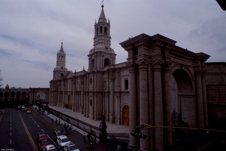 251-12.jpg - arequipa, cathedral on plaza de armas
