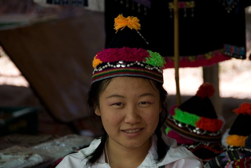 _DSC6998.jpg - doi inthanon - young salesgirl