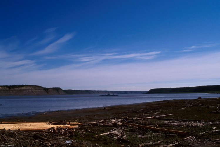 580.jpg - red river ferry, north west territory